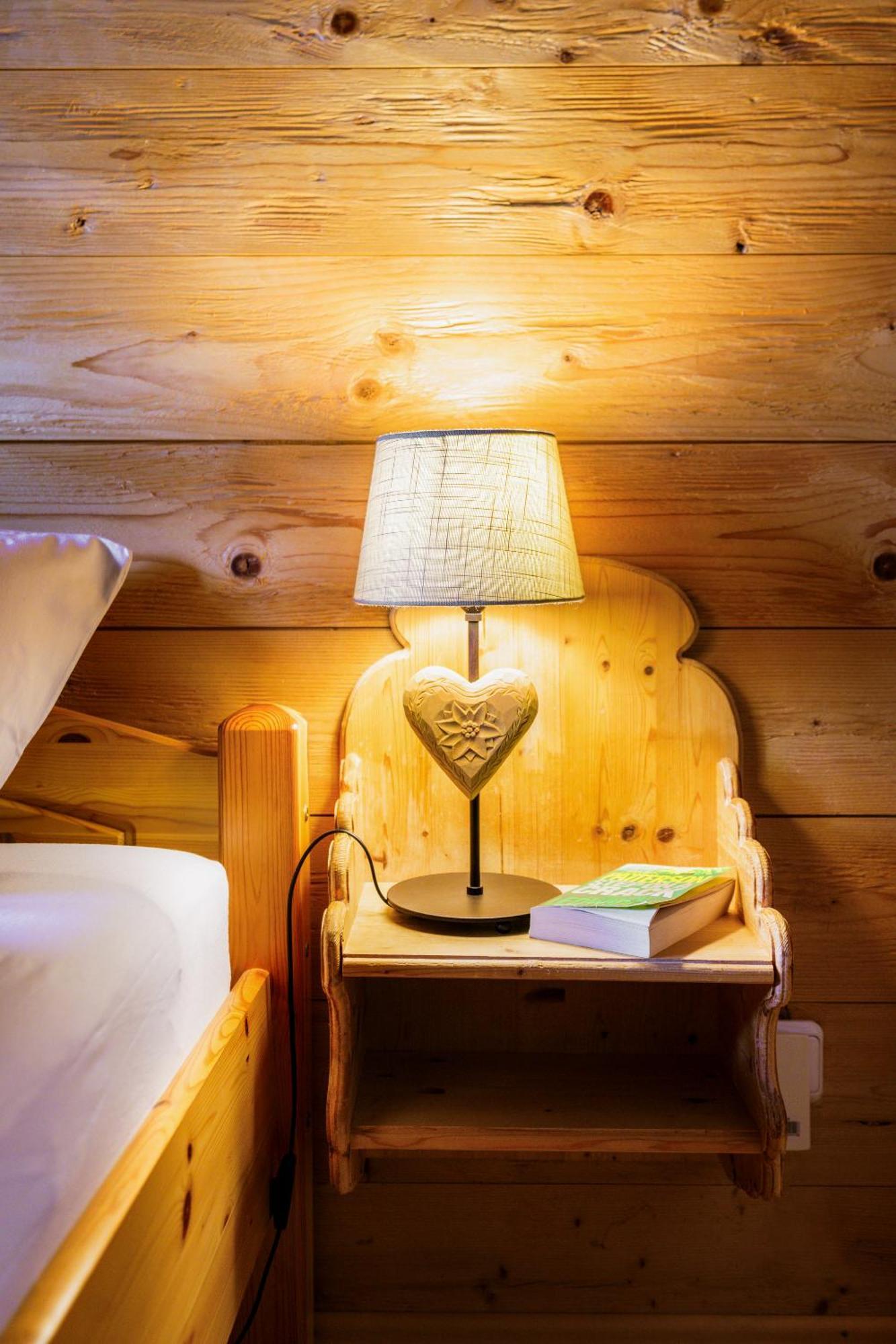 Ski-In & Ski-Out Out Chalet Maria With Amazing Mountain View 마리아알름암스타이너르넨미어 외부 사진